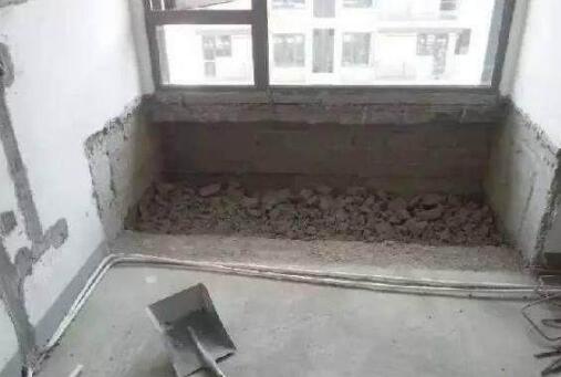 為什么有錢人買房之后都拆了飄窗？問完內行人，才知好處多