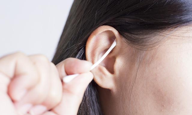 为什么会患上中耳炎？别乱猜，这3个源头先别忽视了
