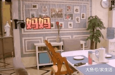 胡可晒出自己的豪宅，把家里收拾得这么乱，住再好房子也浪费了