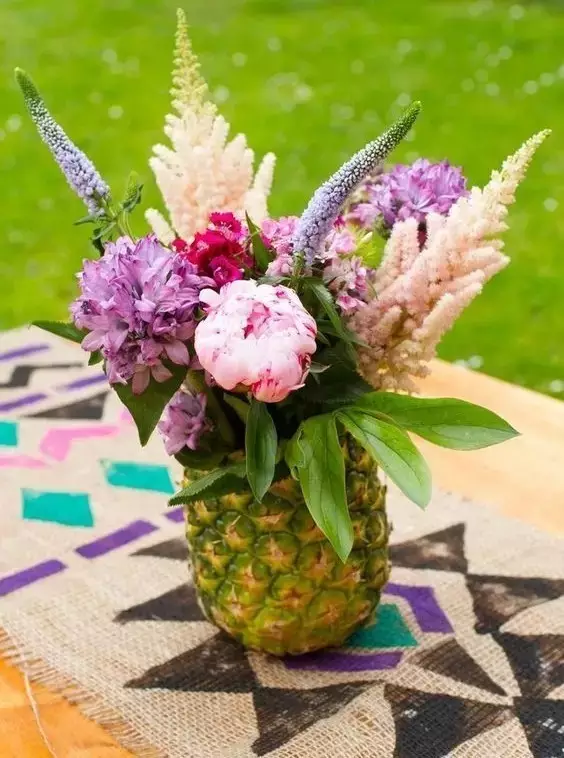 她没花几块钱，就把家里打扮得像花园！