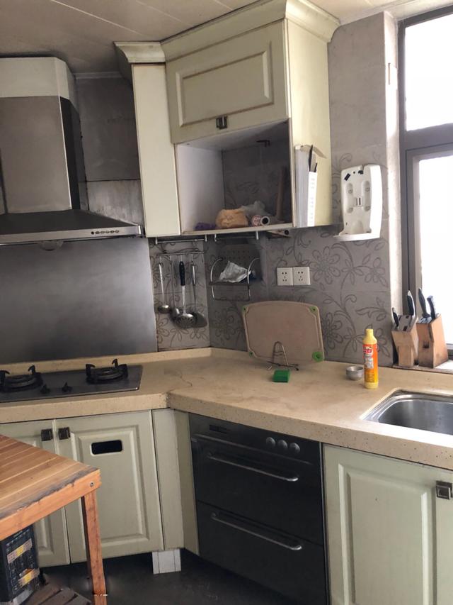 通风三个月，终于搬新家，再也不用住出租房了，装修很漂亮，晒晒