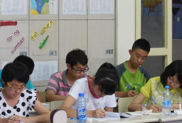 小学生试卷“亮了”, 孙悟空身份给出了新答案，老师：真是熊孩子