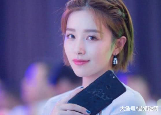 名字经常被叫错的4位明星，她都没念对过，而他则是叫错20年！