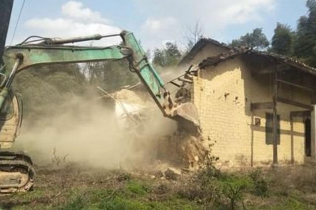 超市被縣政府強制拆除案：集體土地上進行非農業建設的法定條件