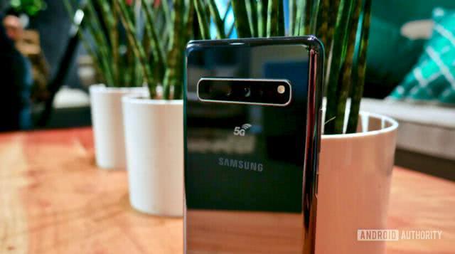 5G三星S10评估：类似于S10规格，但配有更大的电池和深度摄像头！