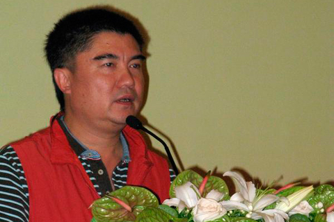 中国最精的地主：给王健林438亿却赚走1600亿，还说自己不会算账