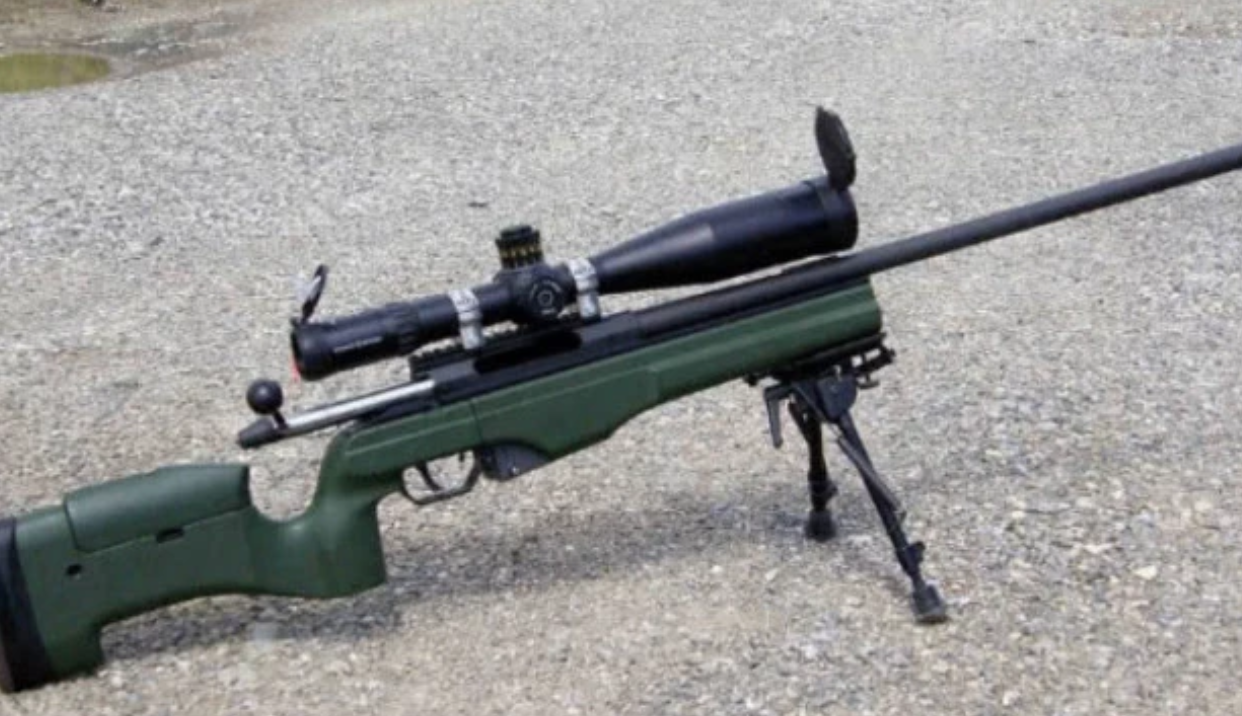 如果你是一名狙击手，以下武器4选1，网友：必须选图4啊！