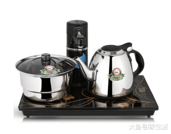 为什么烧水切记别用这种热水壶？好多人不注意，身体越住越差