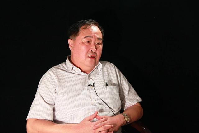 一线城市房价为何这么高？专家说透了，还敢跑三四线城市买房吗？