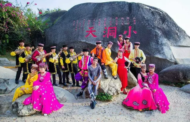 我国唯一白人聚居地，美女泛滥成灾，严禁与外通婚