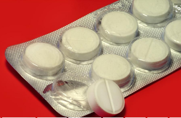 饮食|它们是“天然阿莫西林”，每天泡水喝，帮助消炎抗菌，咽炎不来扰！