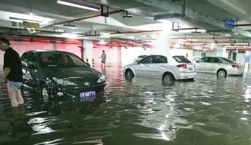 楼市头条！多家开发商被维权、绿地云龙拿地、征地任务出炉...