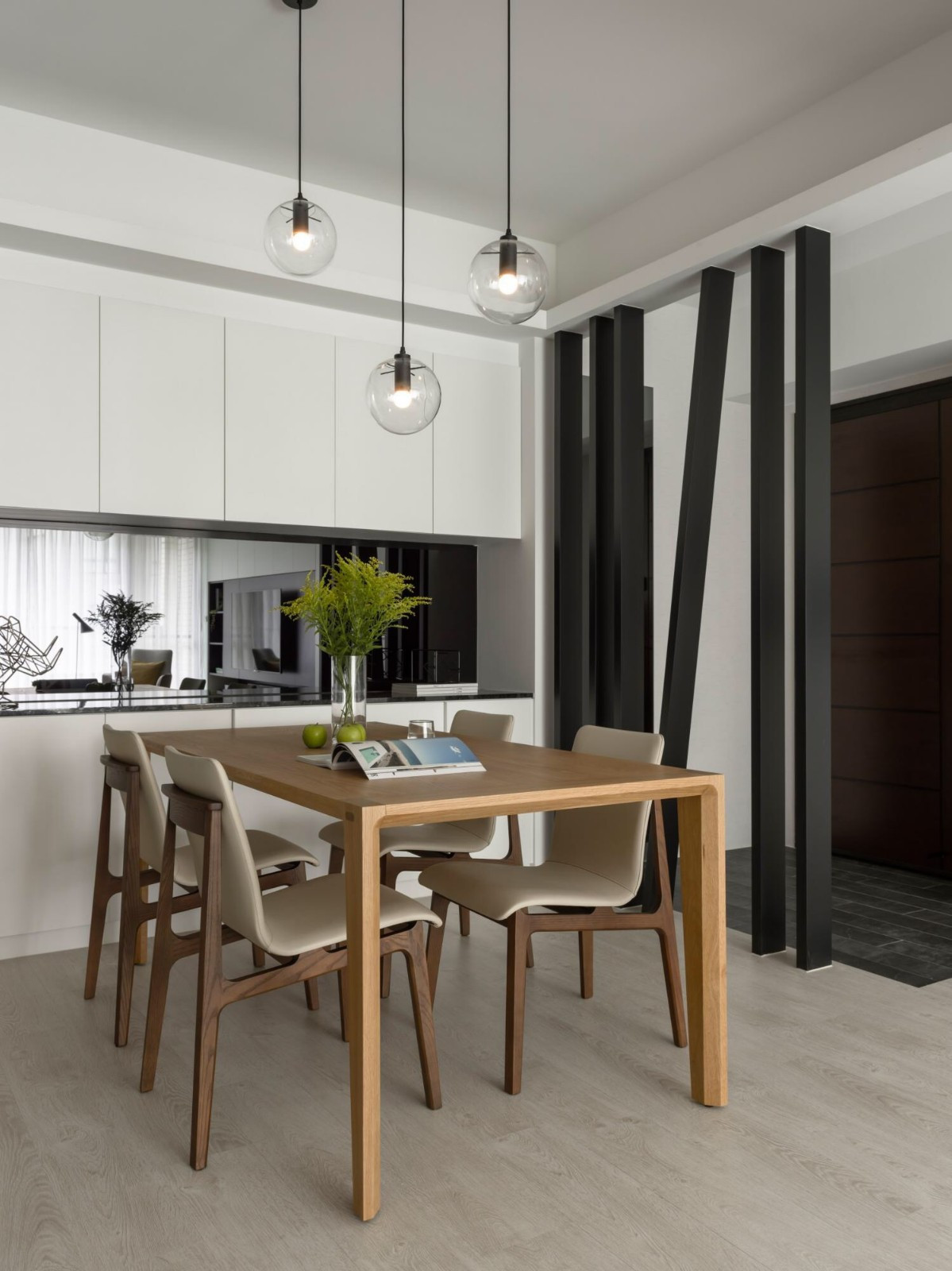 成都简约风装修，舒适温馨，极简却又也活泼