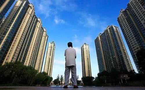 房子卖不动，开始发展租赁住房，其中关系有说法