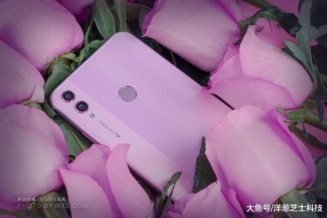 女王节数码装备：雷蛇外设+索尼耳机+吾空RGB笔记本+荣耀8X