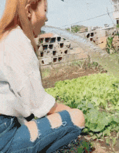 爆笑GIF：我真不是炫富，我只是想告诉你们我也有车