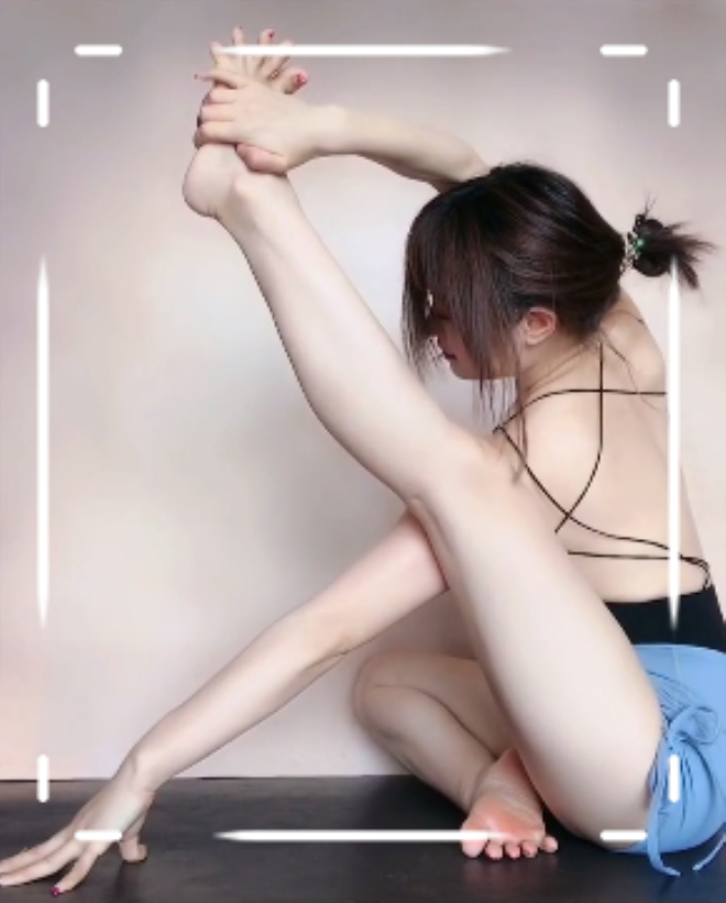 这六个瑜伽动作，你们给打几分？