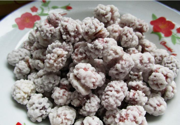 但有一种方法我相信你们都非常喜欢它，是花生霜