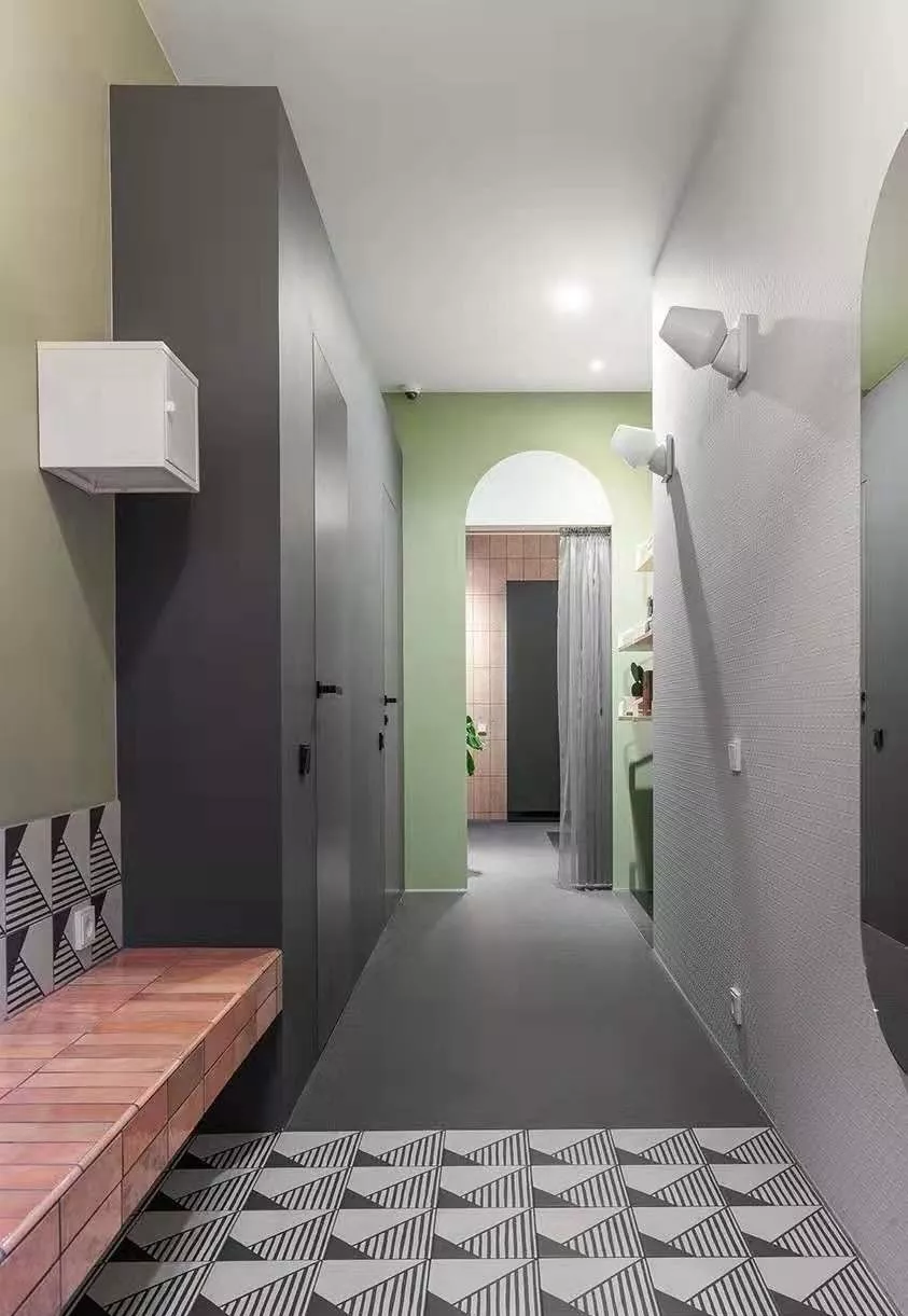 走廊/过道还空着浪费？太可惜了，这样装分分钟多出一间房！