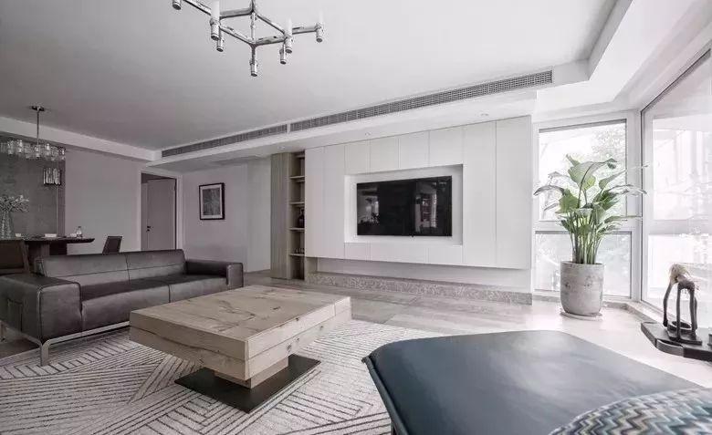 沒電視柜的電視墻，那還像什么樣？