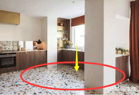 越来越多人地面铺这种石材，比瓷砖实用多了，地面不积水又好看