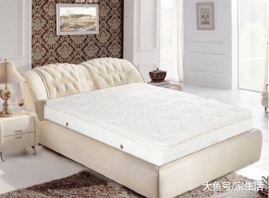 卧室甲醛超标，其实可能是“它”散发的，好多人的床上都有它