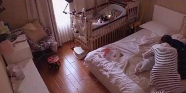 带你参观梅婷住的房子，这么乱的房子还是头次见，家里满地是垃圾