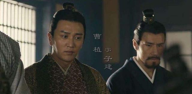 「曹操」曹丕到底是个什么货色？以至于曹操要打压他30年