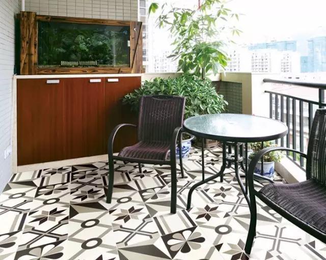 阳台是用来晾衣服的？那你还是别花那么多钱买观景房了！