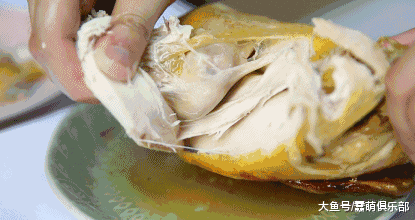 电饭锅盐焗鸡，不加一滴水，咸香肉滑