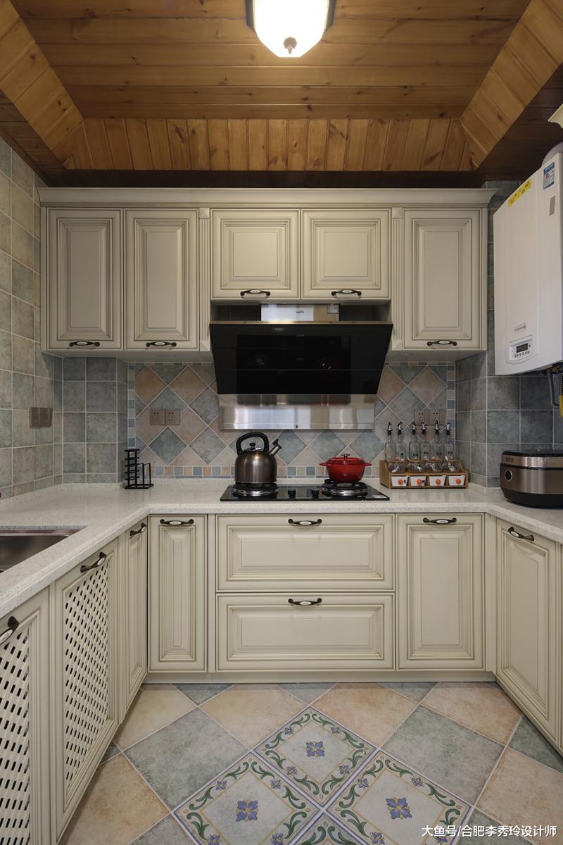 厨房卫生间还用石膏板和集成吊顶？装这种才环保好看，经得住折腾！