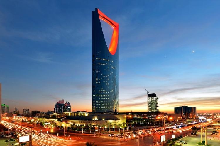 沙特人，为何对中国人有如此奇怪的看法？