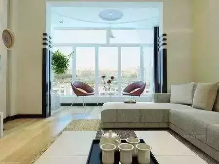 阳台与客厅相连要这样装，否则，装错毁阳台！