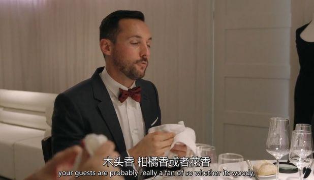 看完这些亿万富翁的饕餮盛宴，我只想喝一杯82年的可乐来定惊.....