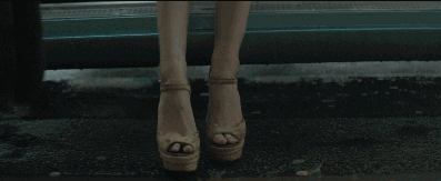 这辆性感又迷幻的“桃色凶车”，你敢上吗？