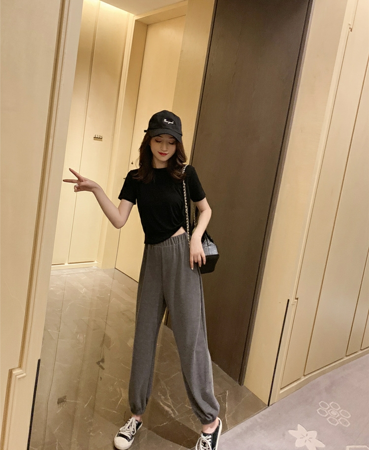 女人味初夏穿搭，才是轻熟女生最好状态