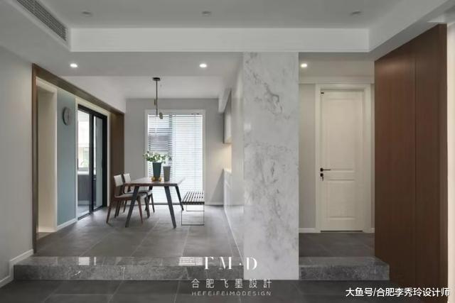 大平层不好卖，如今开发商改成错层住宅，落差30公分不用砌墙做隔断了