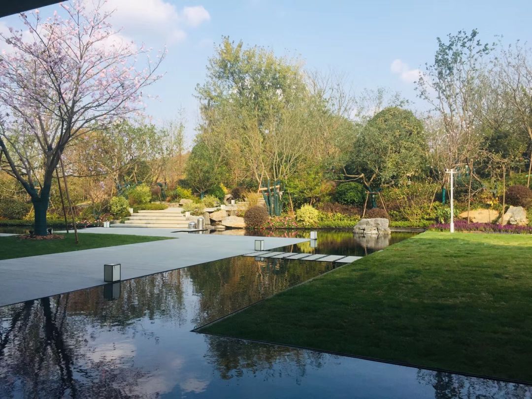 河西两大豪宅明日摇号，华侨城天鹅堡收官在即