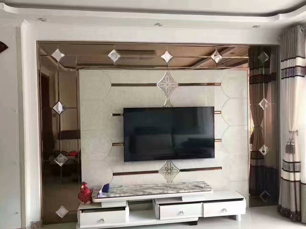 我想要电视背景墙经久不衰，选什么材料？