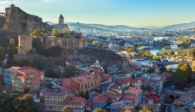 欧洲物价最低的城市：五万就能买一套单身公寓，月收入就能买辆车