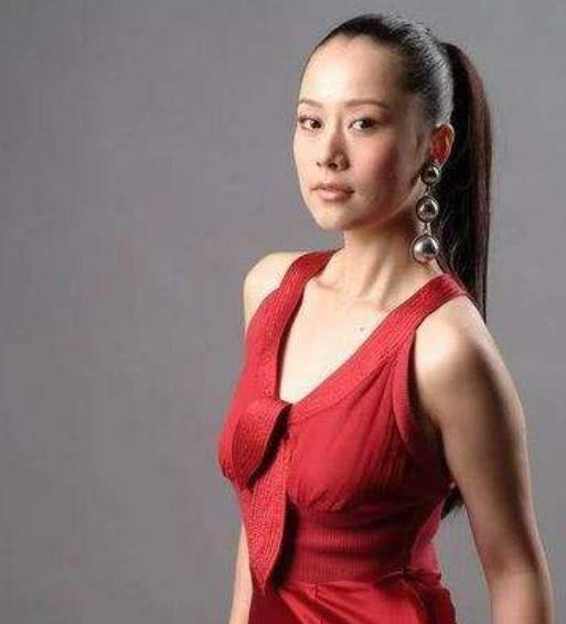 海清为何一直以短发示人？当她的长发照曝光，网友：还是换回去吧