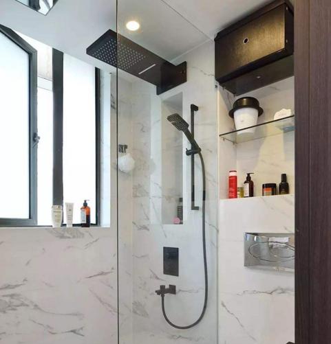 卫生间装修这样做置物架，成本便宜又好看，而且还不占用任何空间