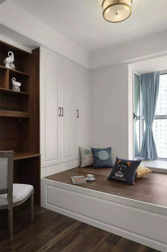 复古而优雅的简美风三居室，这样的家，相信很多人都喜欢！