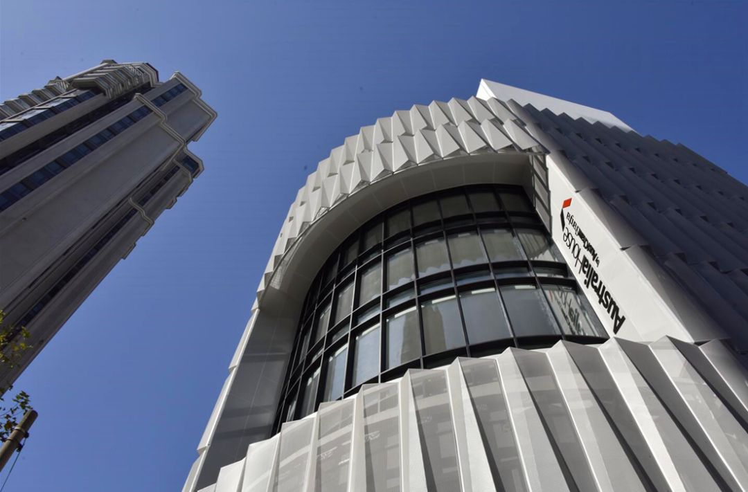 长宁这栋白色建筑“太抢眼”，原来是...