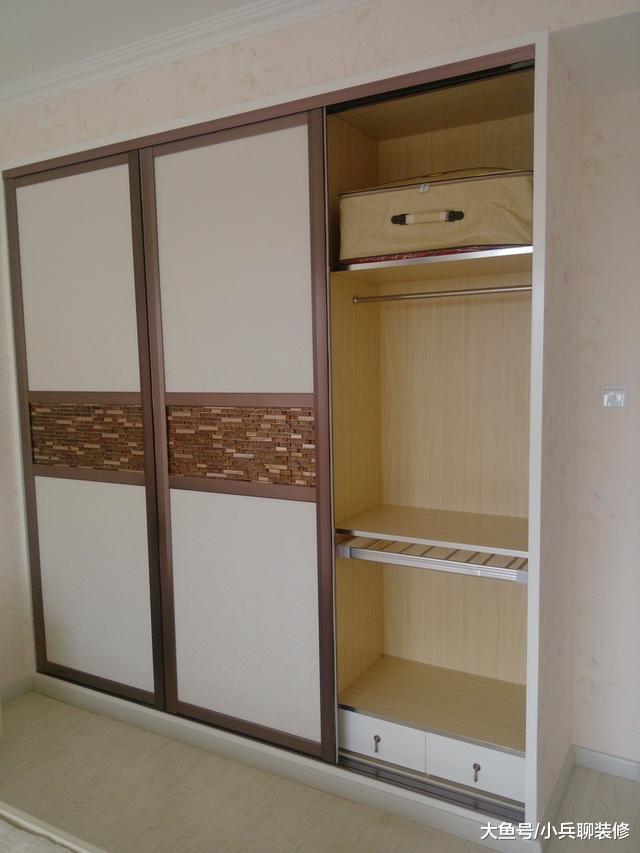 朋友新房装修中，125平花了20多万，一看电视墙我差点笑岔气了