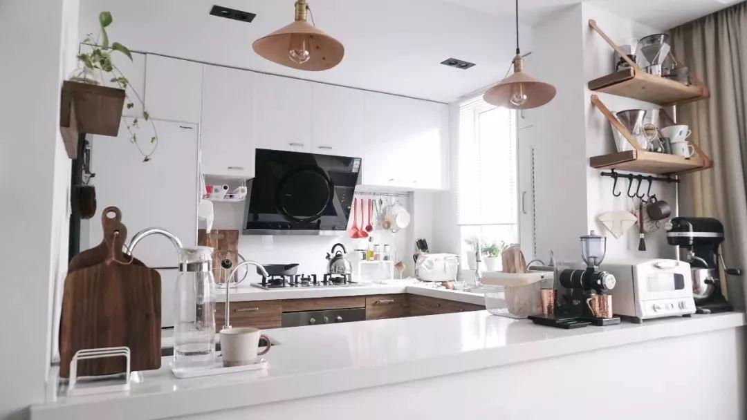 厨房灯具这样搭配, 实用与美