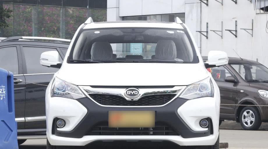 比亚迪和长城谁更“硬”？看老H6追尾宋后，网友：果然名不虚传