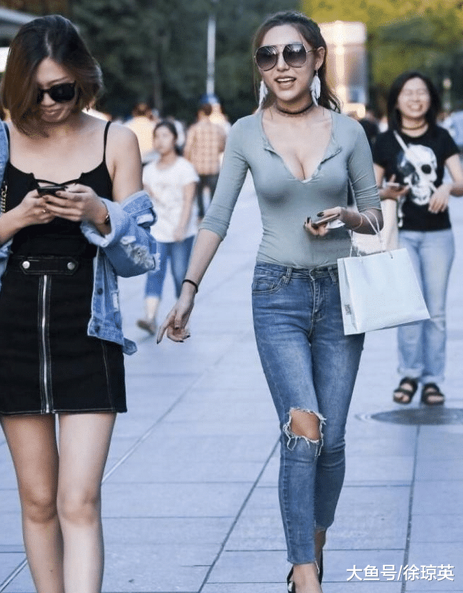 摄影：跟这样的闺蜜逛街，还是有压力的