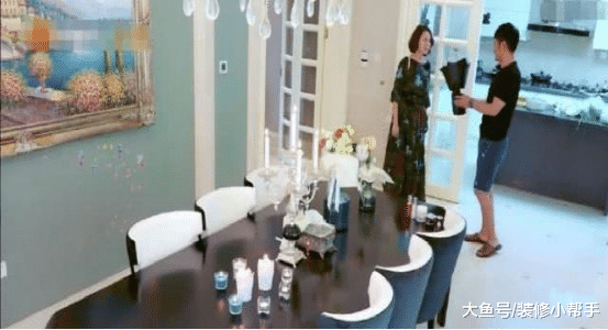 参观郭晓冬的豪宅装修，家里宽敞大气，厨房面积也太大了吧