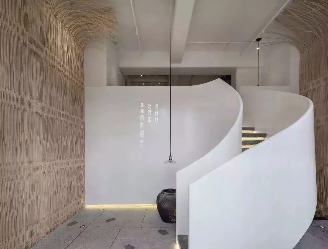 这才是茶室该有的样子，至极至美，极度舒适！